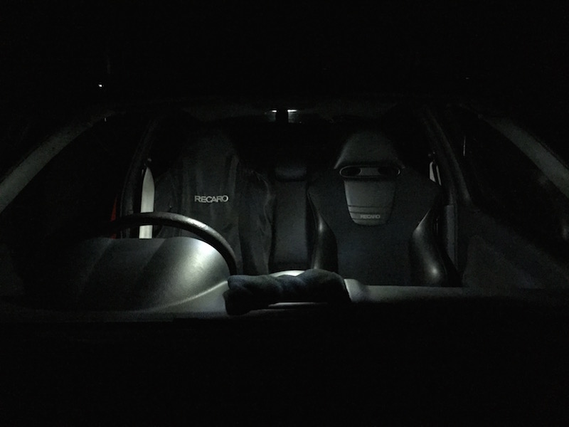 Inside%20LED%2001.jpg