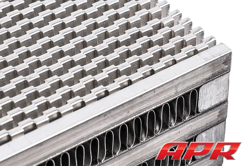 intercooler_25tfsi_ttrs_charge_air_fins.webp