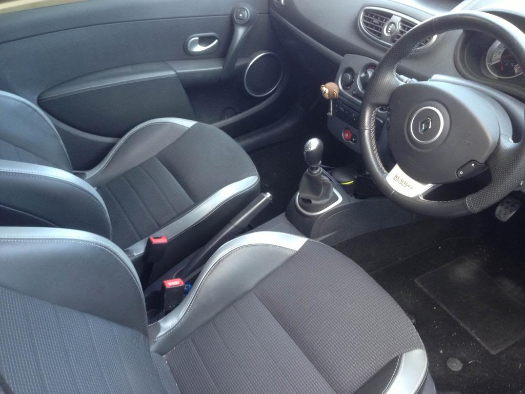 interior1_zps3e61f11d.jpg