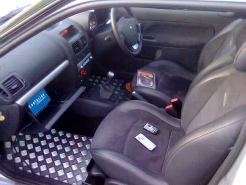 Interior_withDVD.jpg