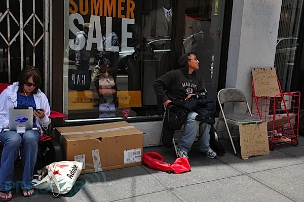 iphone4-line-sf-dsc2952-rm-eng.webp