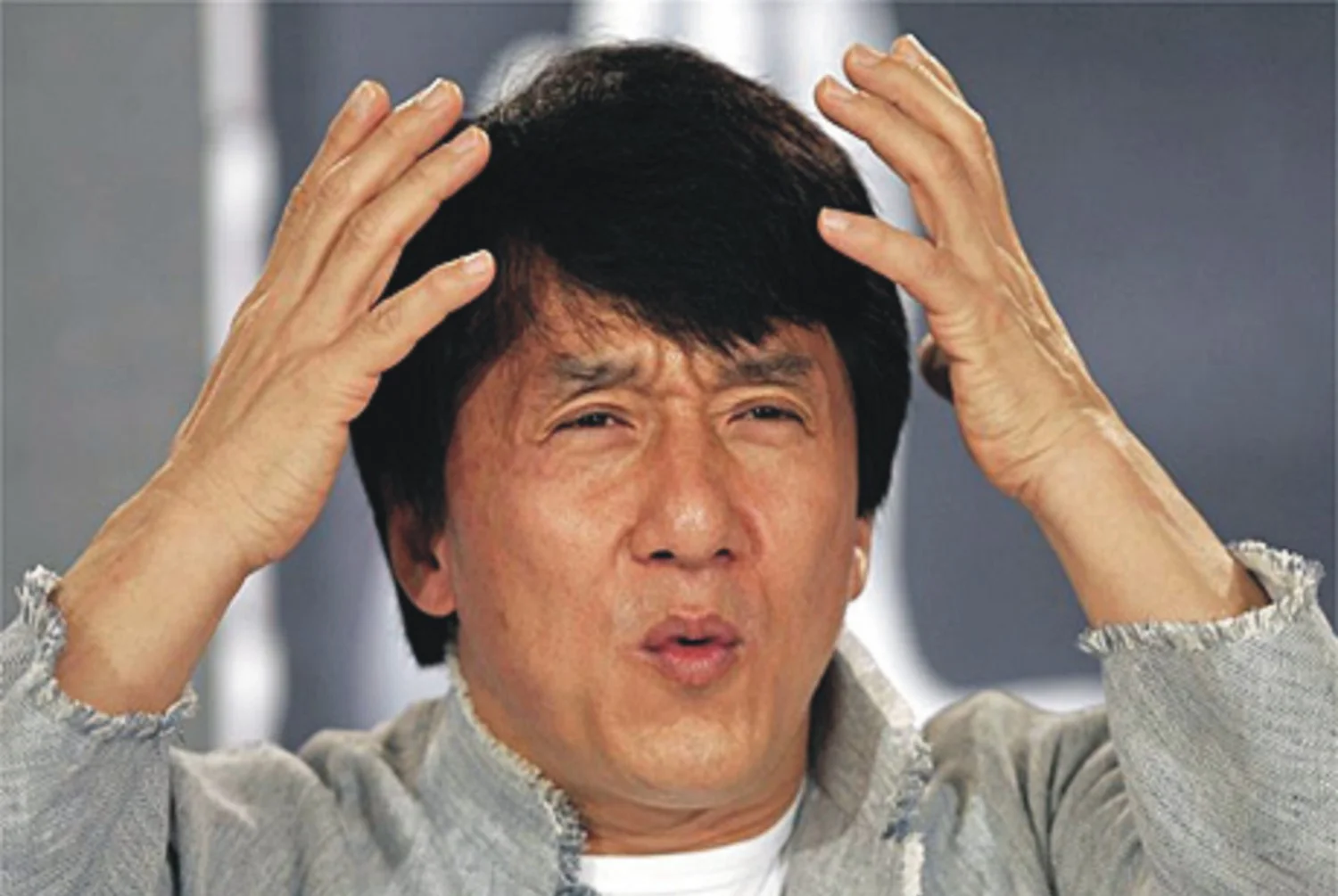 jackie-chan-confused.webp