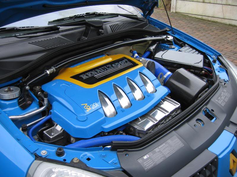 Jan07EngineCover.jpg Jan07EngineCover.jpg