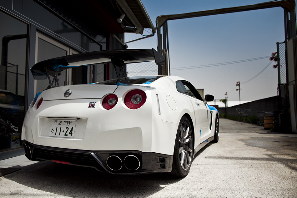 JapanAutoServiceGTR.jpg