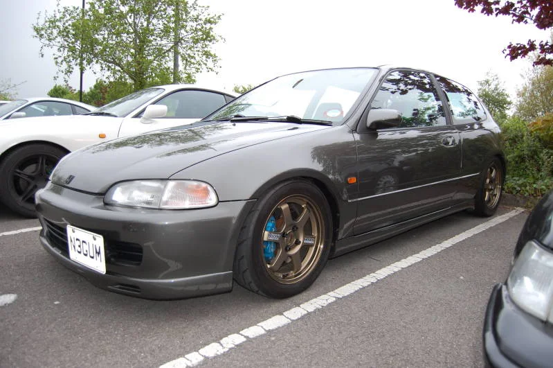 JCmeet006.webp