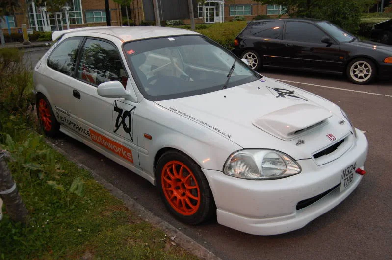 JCmeet021.webp