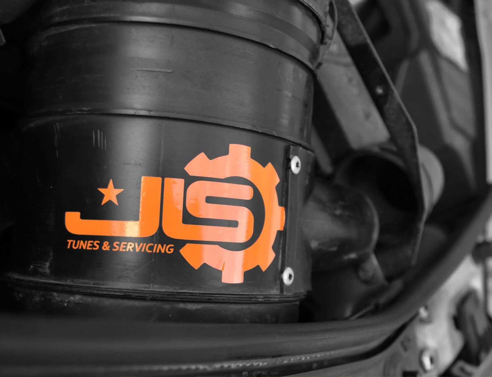 jlsairbox1.webp