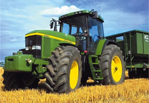 JOHN-DEERE-001.jpg