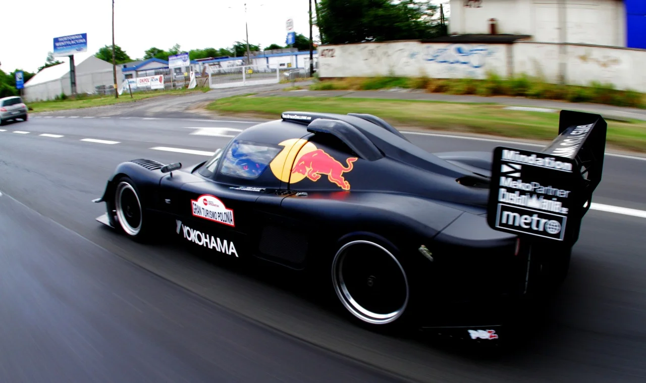 Jon_Olsson_Ultima_01.webp