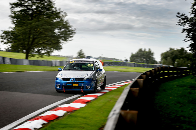 JonElsey750MC2020-Oulton-Clio-329 (2).jpg