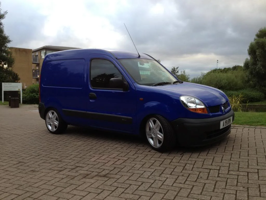 kangoo30.webp