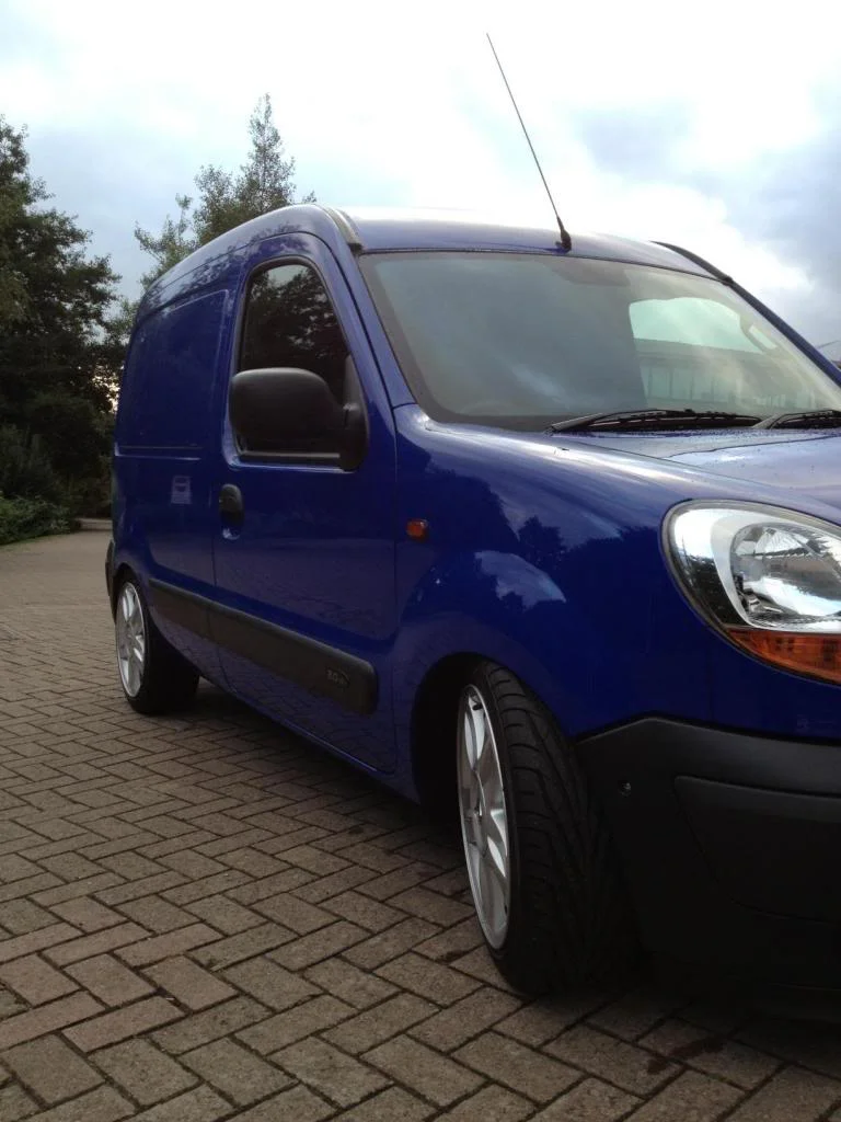 kangoo33.webp