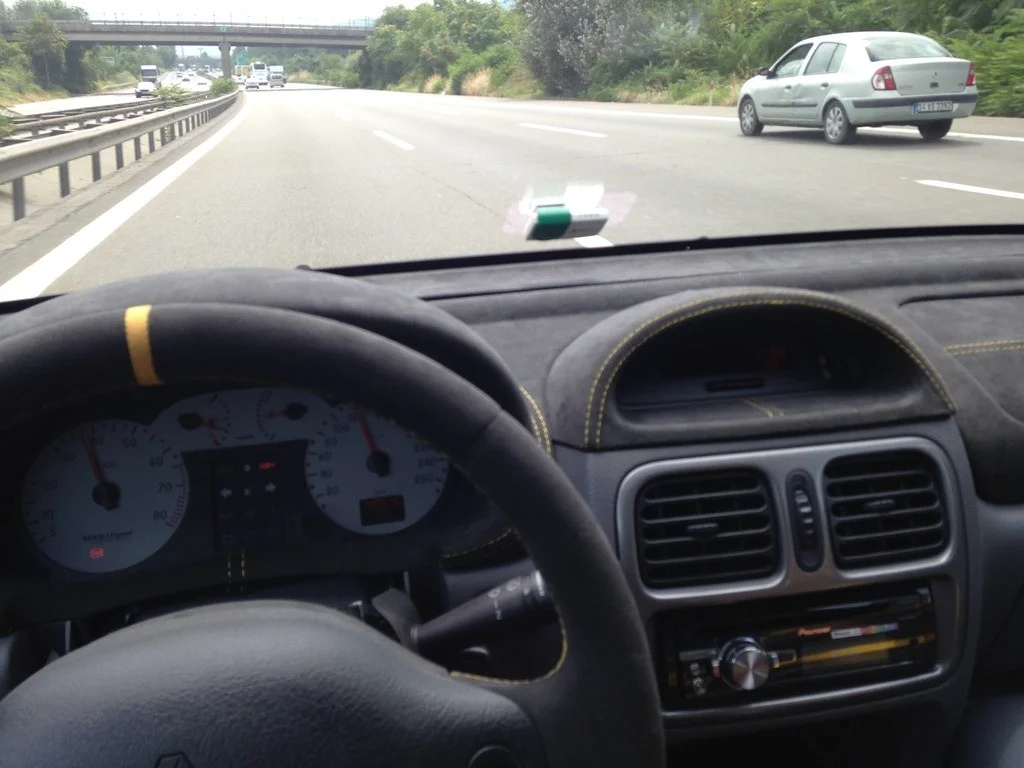 KiY3Zv.webp