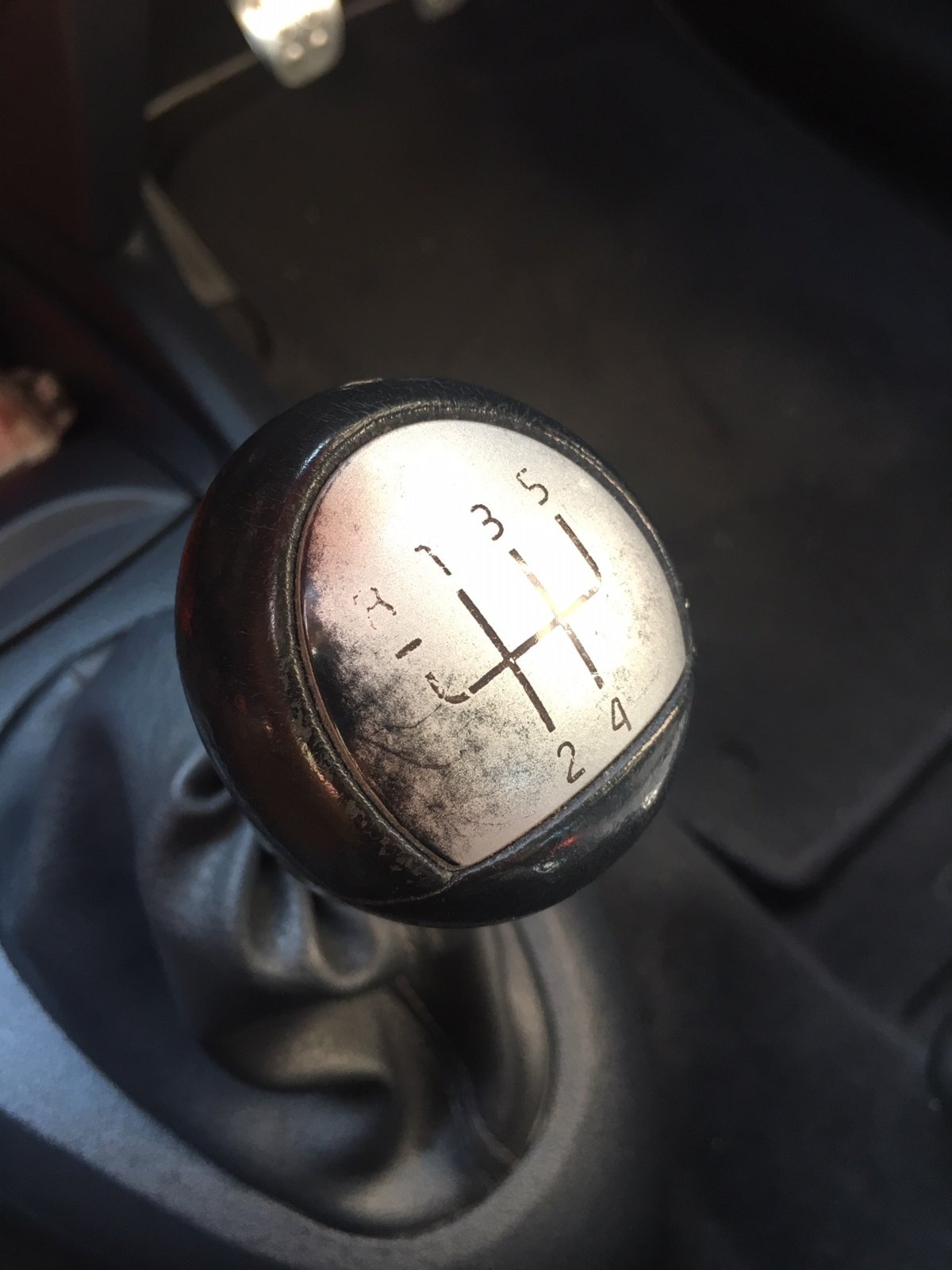 Clio Mk3 gear knob removal guide