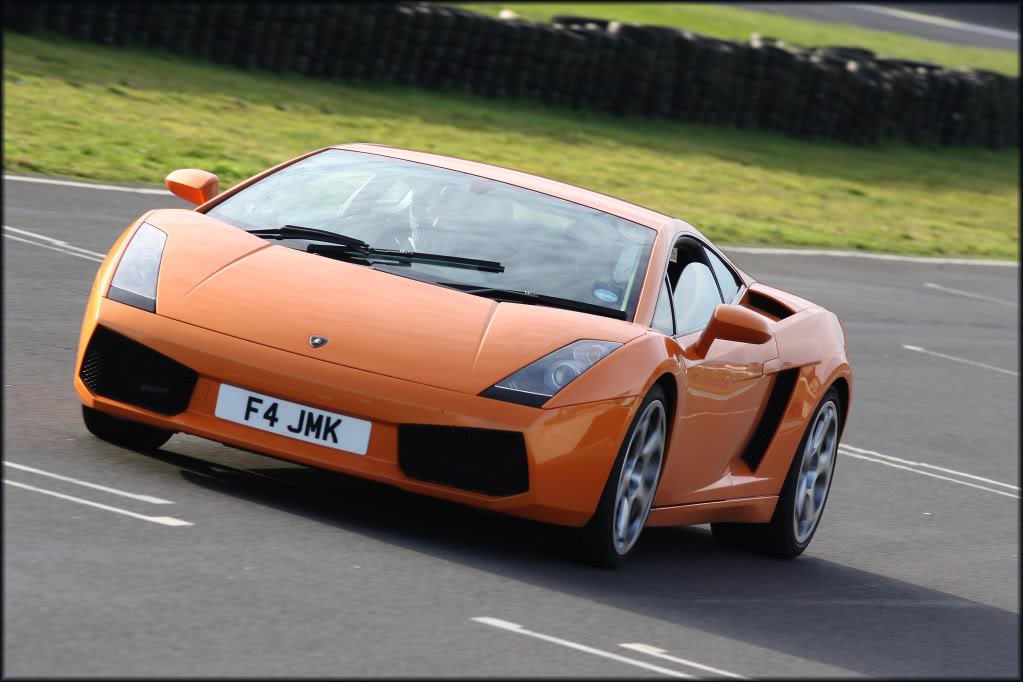 Knockhill1W.jpg