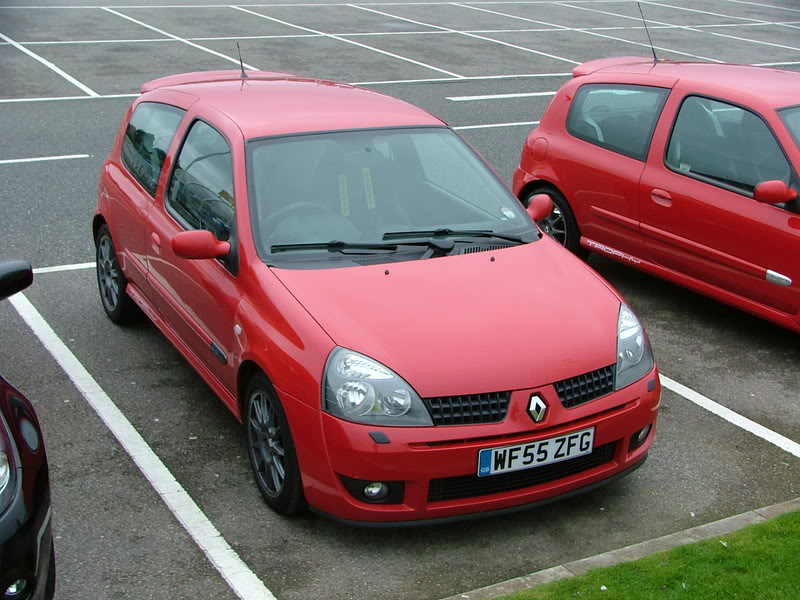 KrispyKremes27thApril08009.jpg KrispyKremes27thApril08009.jpg