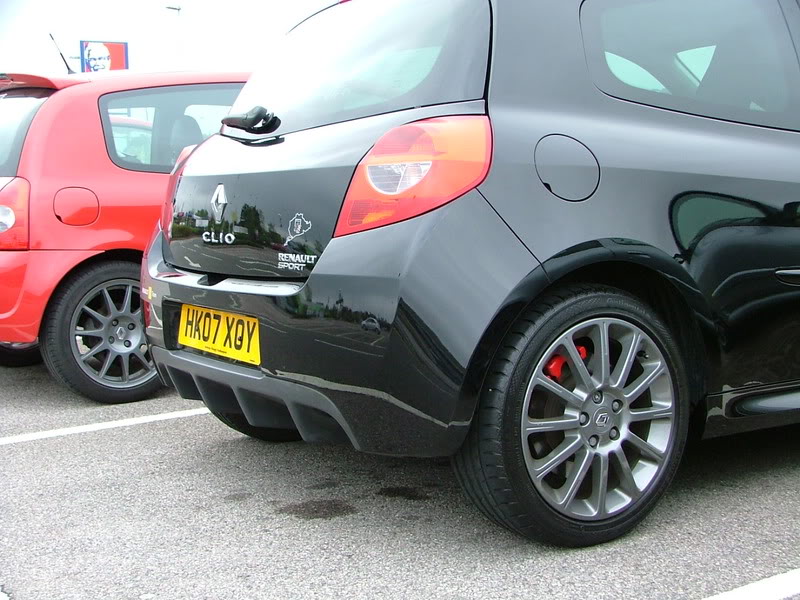 KrispyKremes27thApril08013.jpg KrispyKremes27thApril08013.jpg