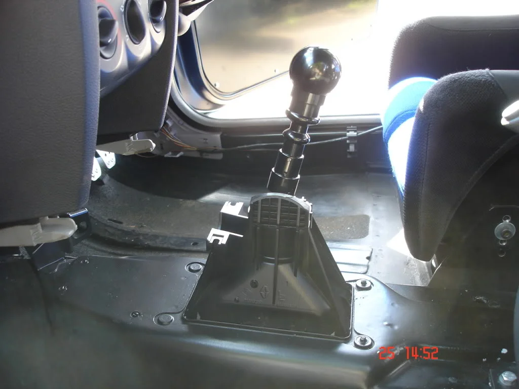 KTek-Shortthrowquickshiftgearlever2.webp