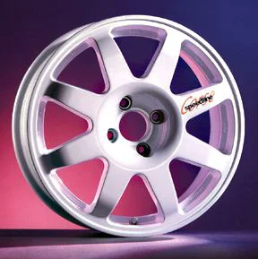 l_hommequitombeapic_1114881037_speedline.webp