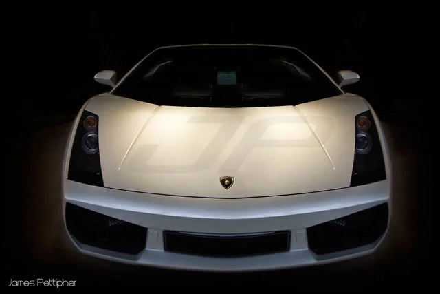lambo2.webp