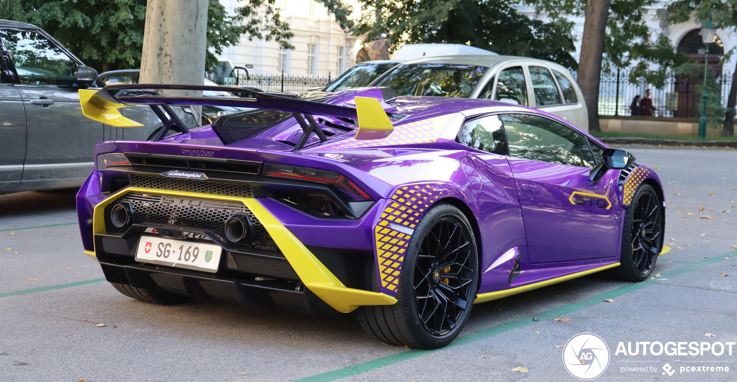 lamborghini-huracan-lp640-2-sto-c438803102021134236_4.jpg