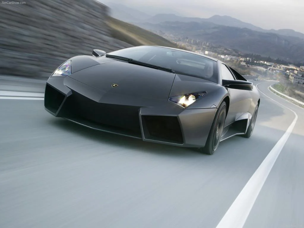 Lamborghini-Reventon_2008_1280x9-3.webp