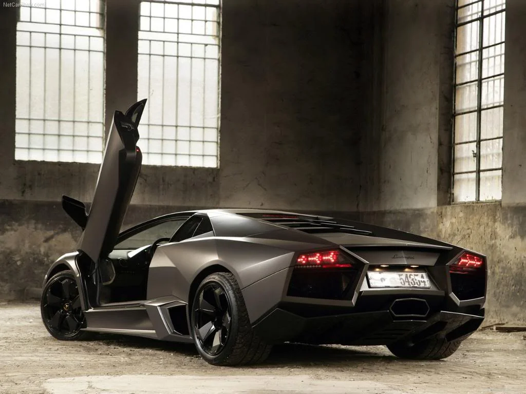 Lamborghini-Reventon_2008_1280x960_.webp