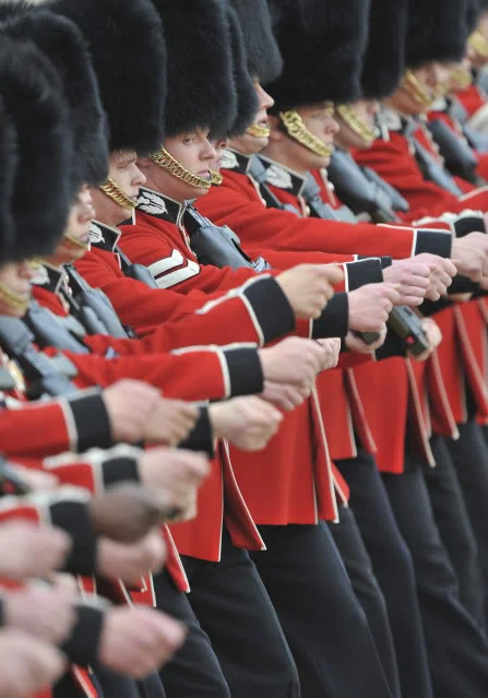 LAND-2010-081-TroopingtheColour--12.webp