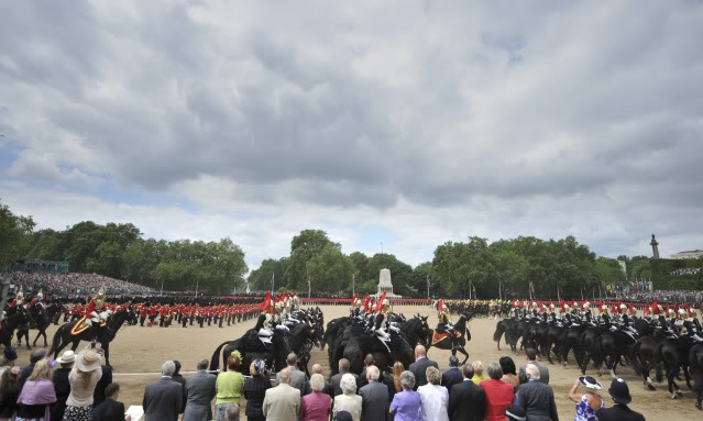 LAND-2010-081-TroopingtheColour--2.jpg