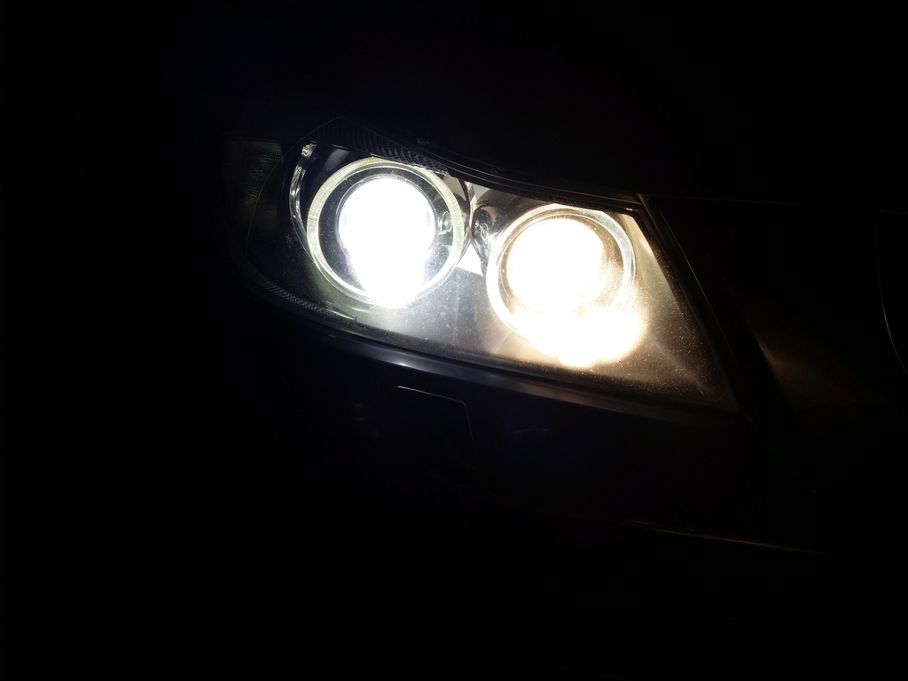 Led%20with%20xenon%20and%20full%20beam.jpg