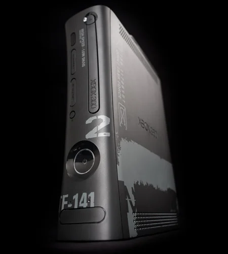 limited-edition-mw2-console-2.webp
