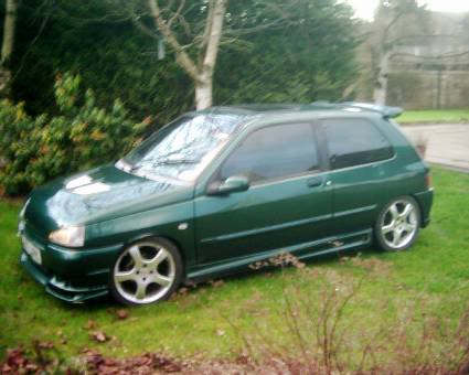 livi-clio_11282098.jpg