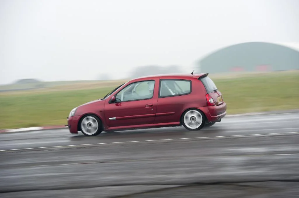 Llandow_5_zps061619a7.webp