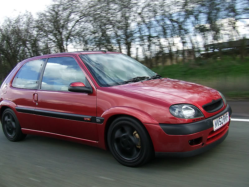 llandowconvoy.jpg