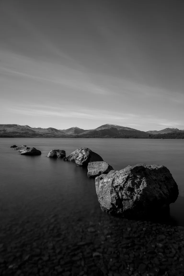 loch-rocks-d-0166.webp