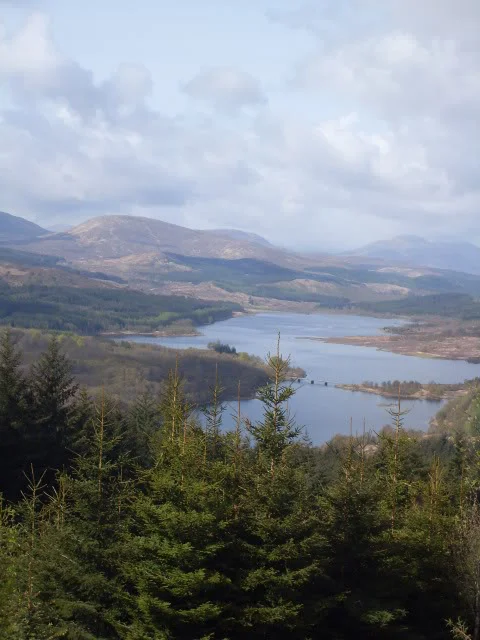 LochCluanie2.webp