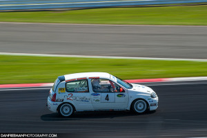 lonely-race.jpg lonely-race.jpg