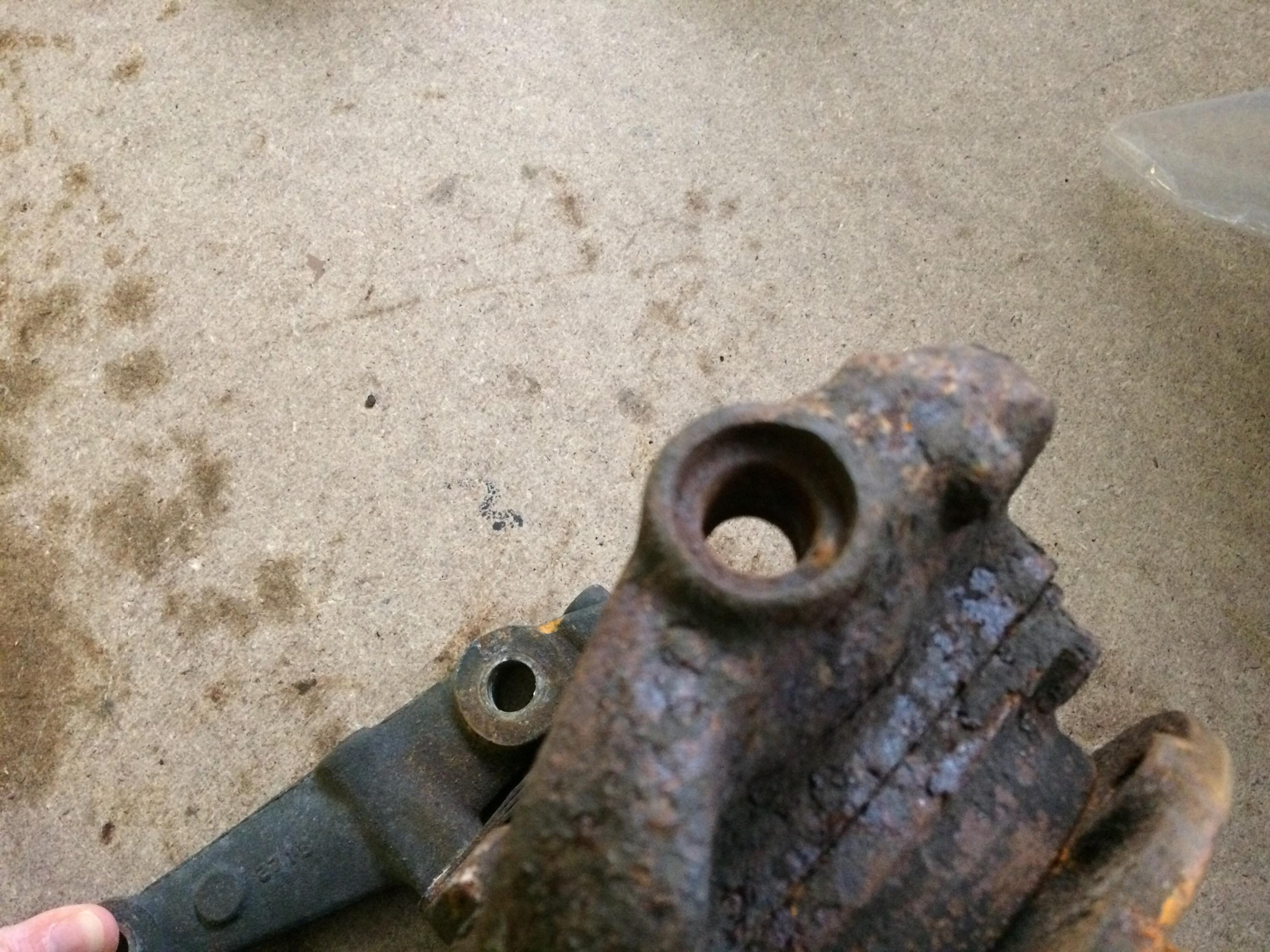 lotus hub issue.jpg