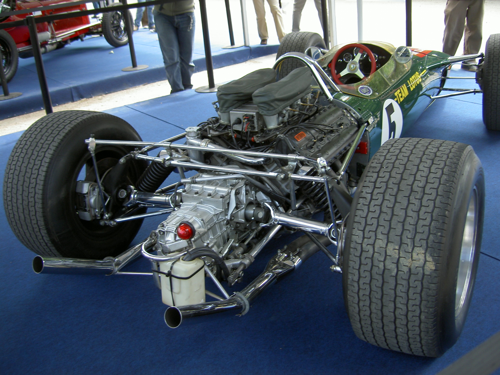 Lotus_49-2.jpg