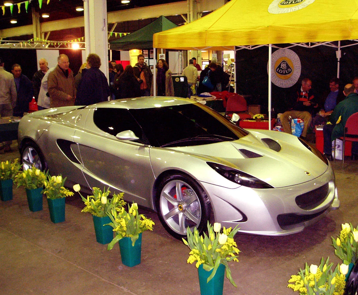 Lotus_M250_Side.webp