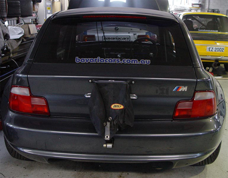 M_Coupe_parachute.jpg