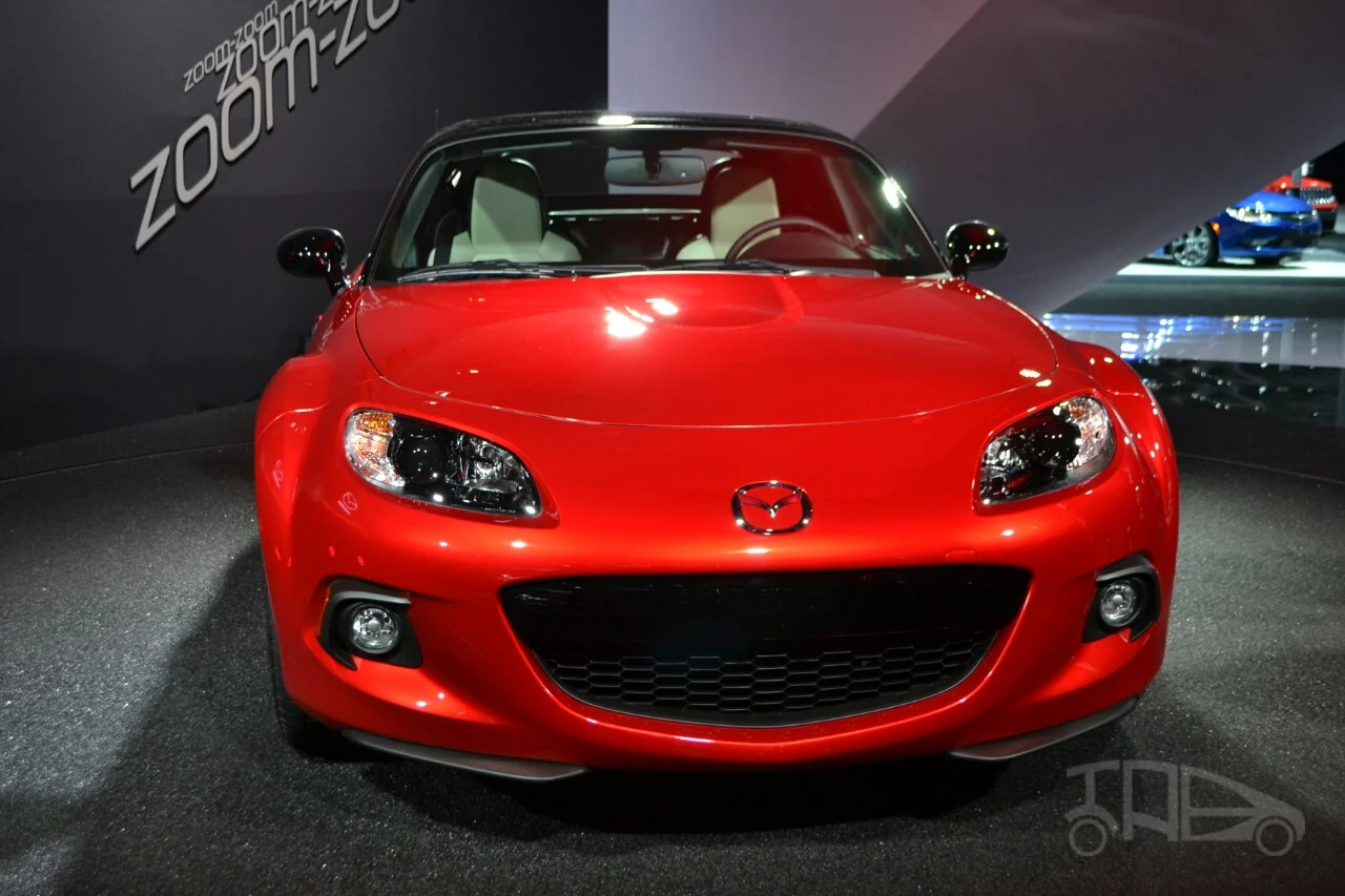 Mazda-MX-5-25th-Anniversary-Edition-2014-NY-Auto-Show-front.webp