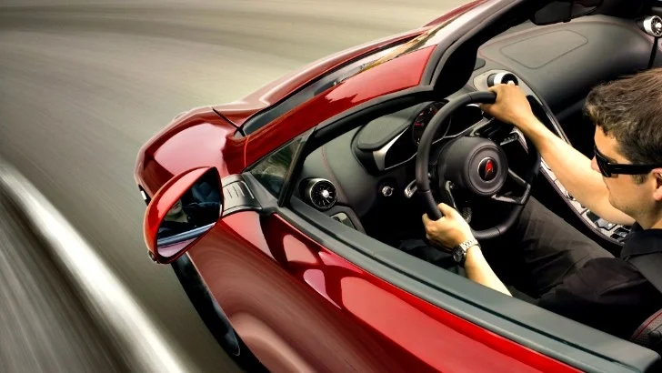 mclaren-officially-announce-12c-spider-46723-7.webp