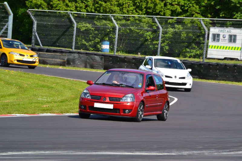 me%20track%20clio_zps8xzuxpxa.webp