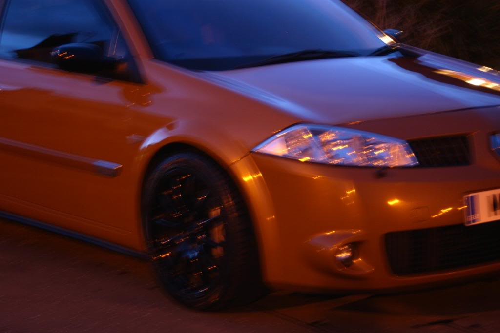 Megane225025.jpg