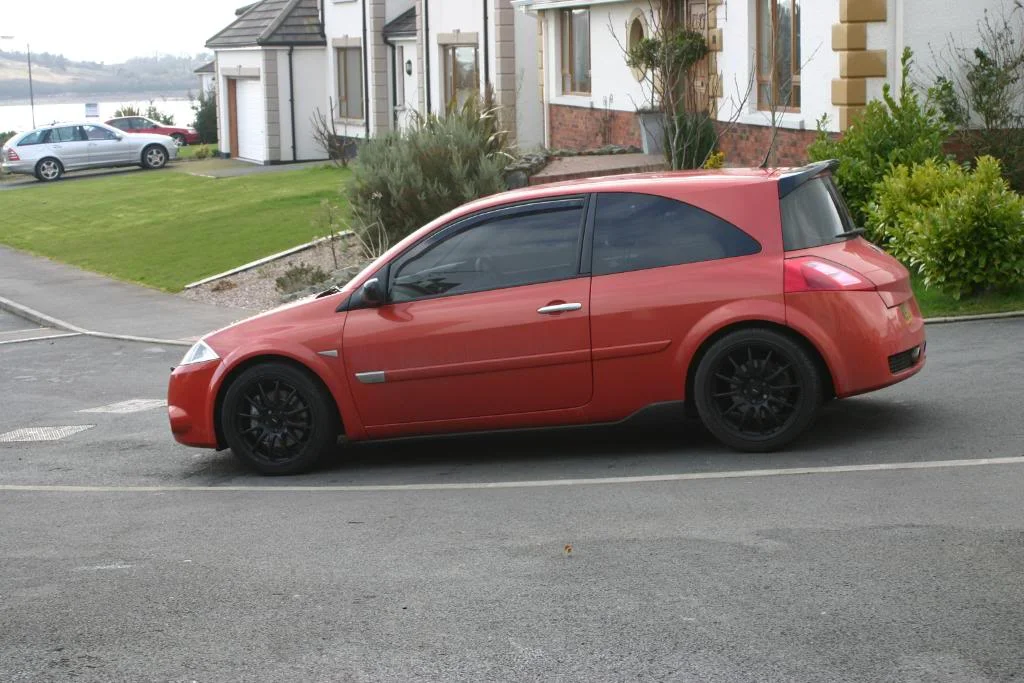 Megane225Detail002.webp
