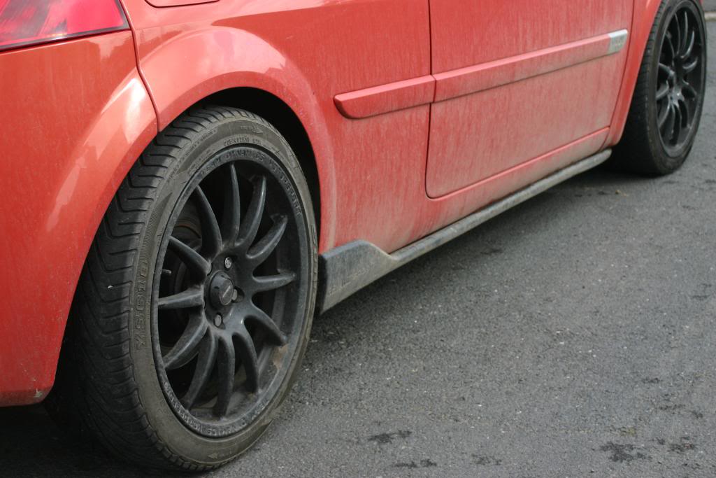 Megane225Detail005.jpg