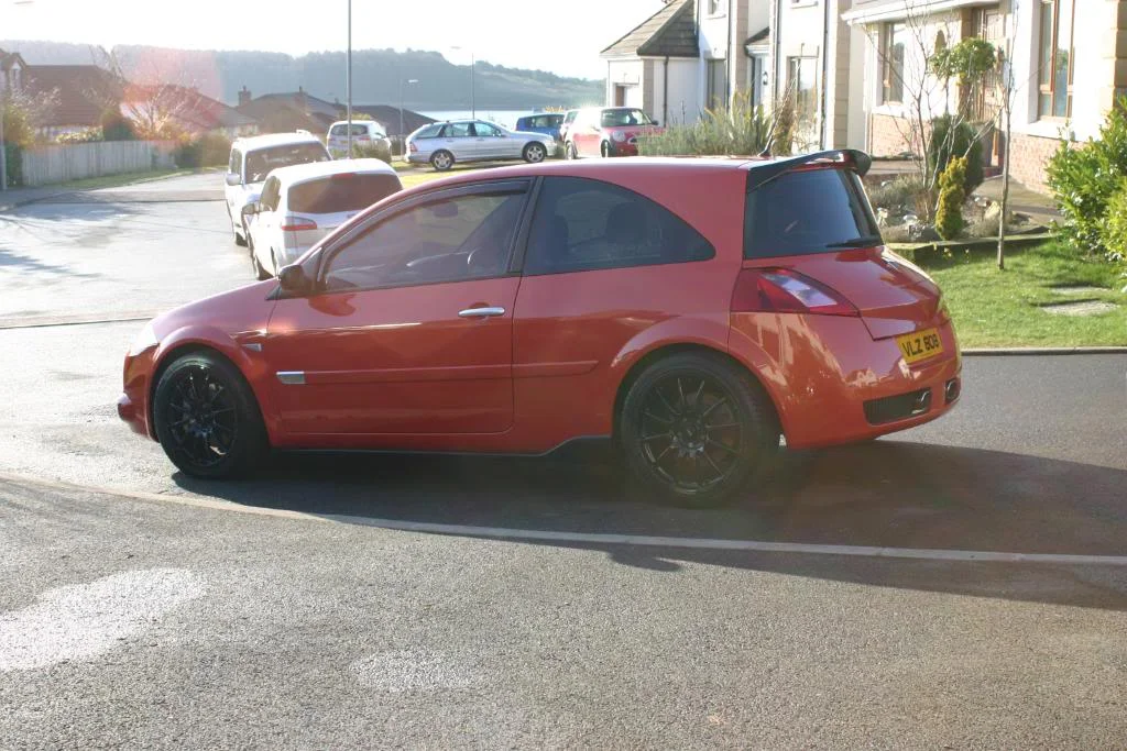 Megane225Detail030.webp
