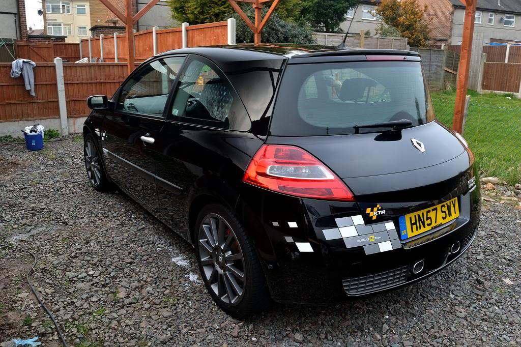 Megane2_1687_zpse2dae781.jpg