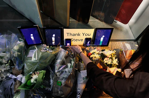 memorial_03.webp